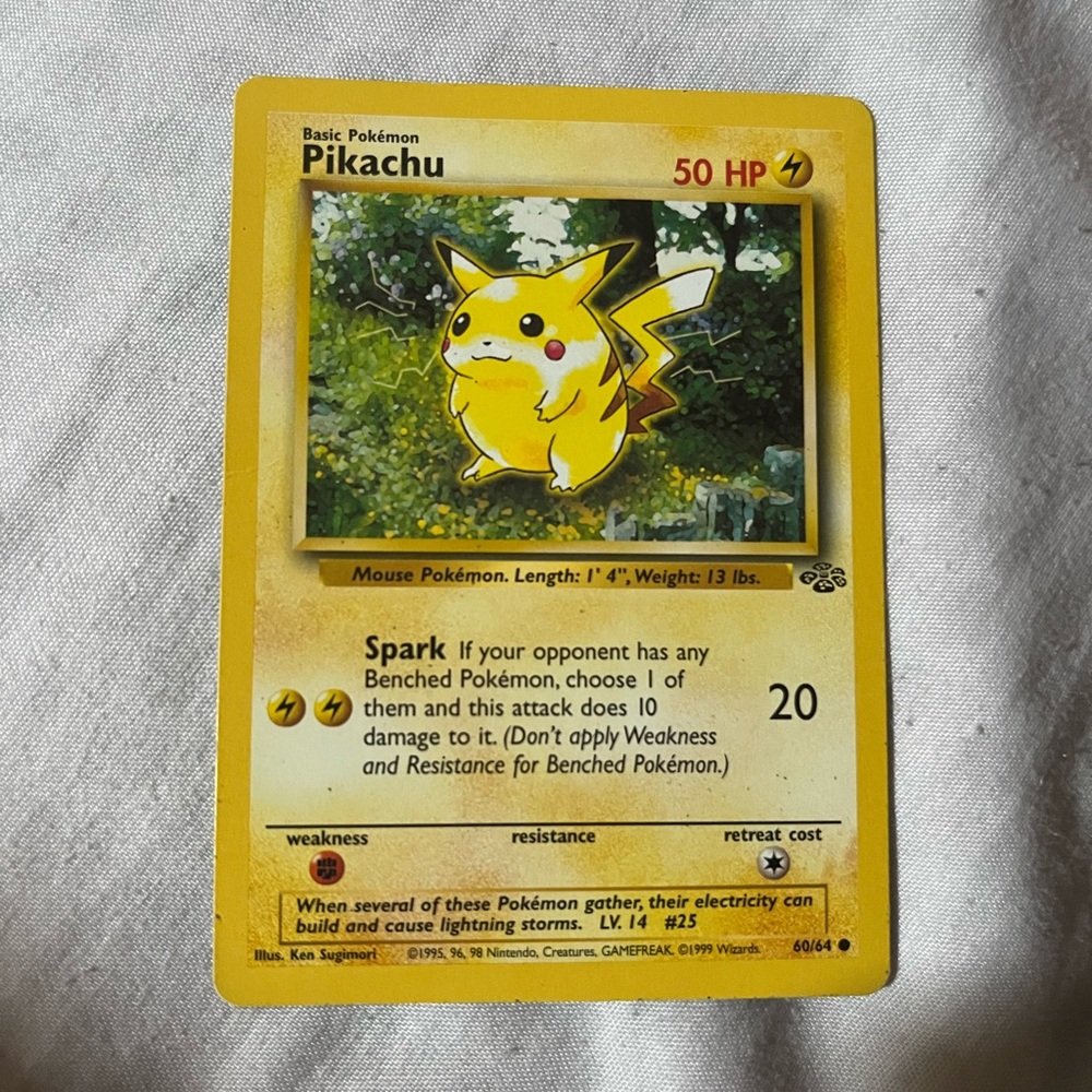 OG pikachu pokémon card
